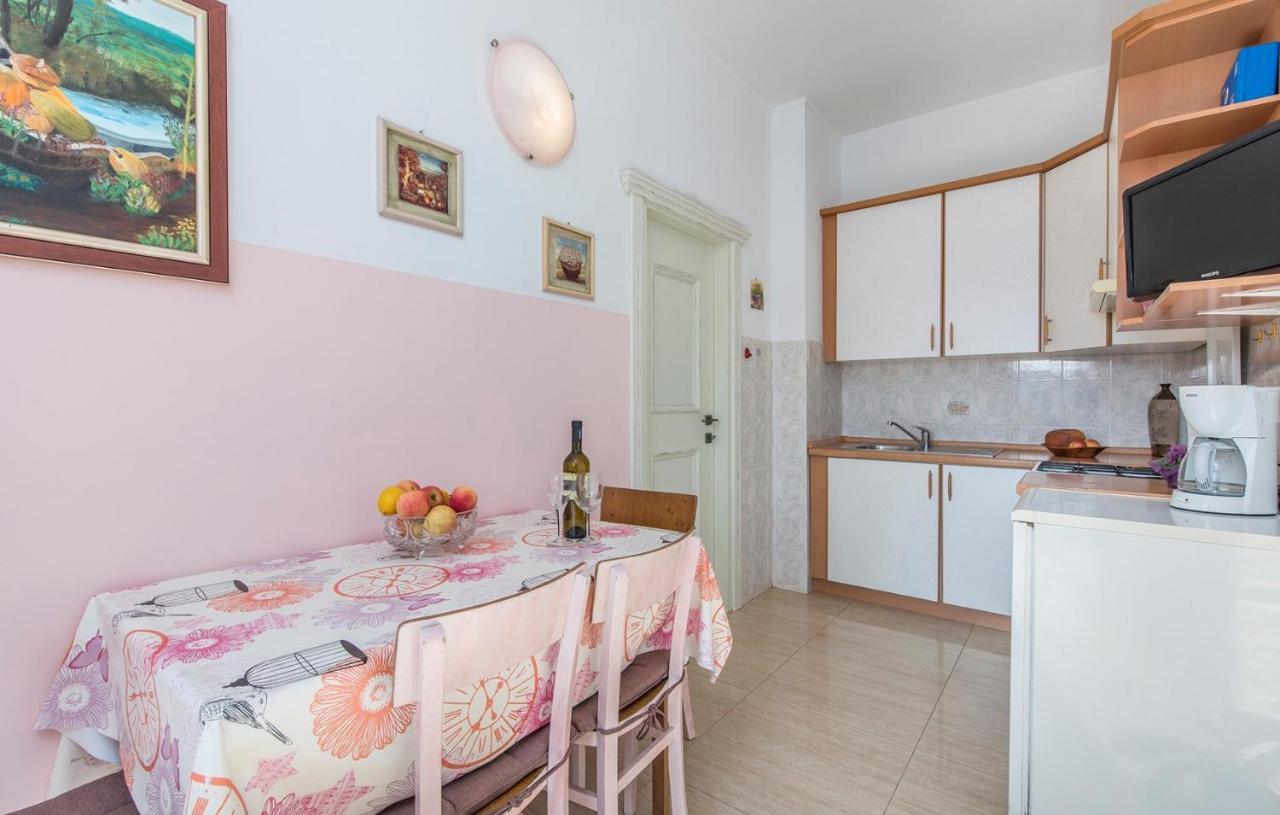 Apartment Complex Orzan Lovrecica מראה חיצוני תמונה