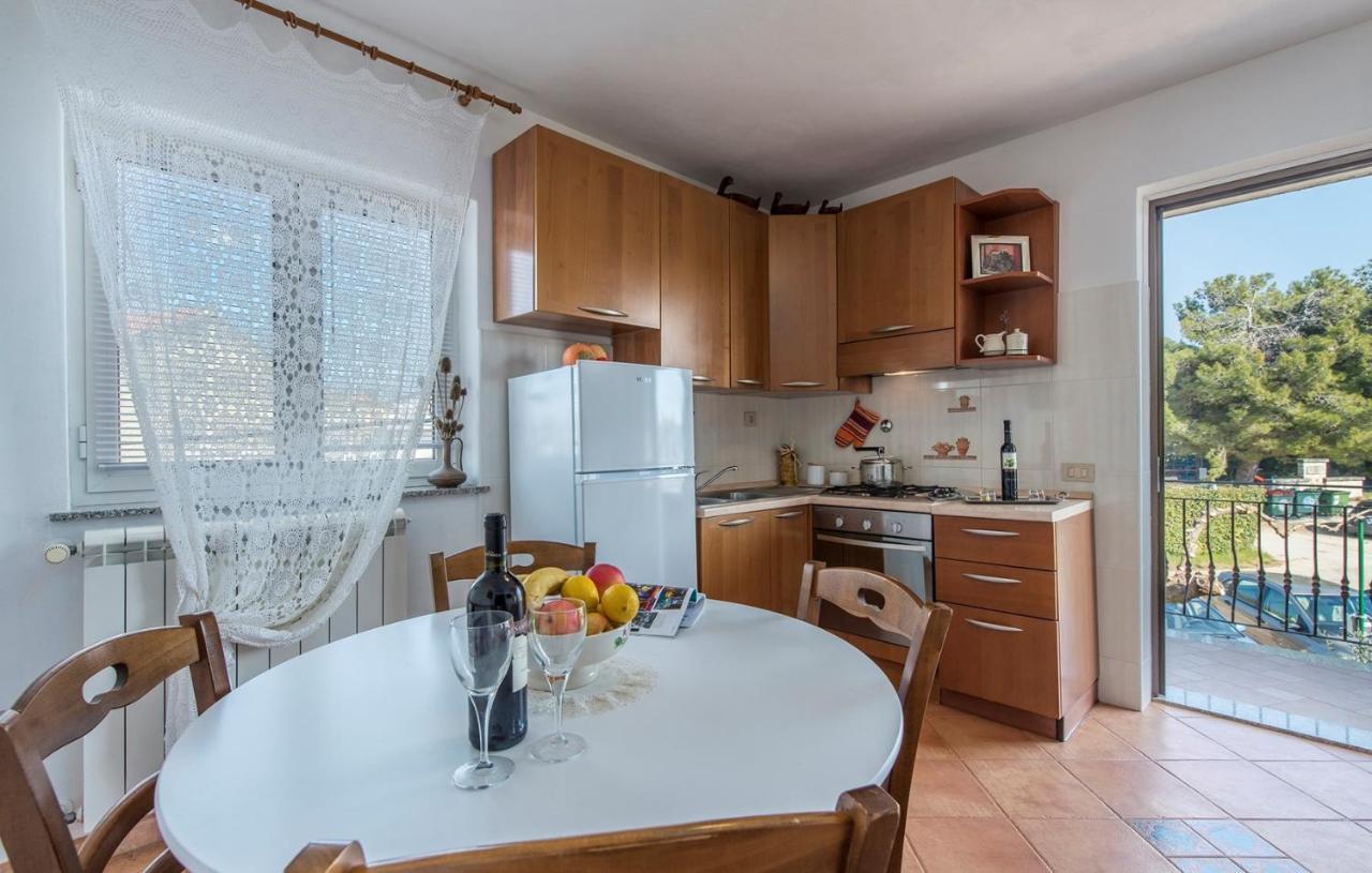 Apartment Complex Orzan Lovrecica מראה חיצוני תמונה