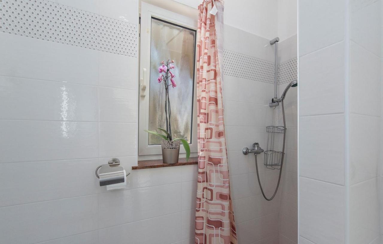 Apartment Complex Orzan Lovrecica מראה חיצוני תמונה