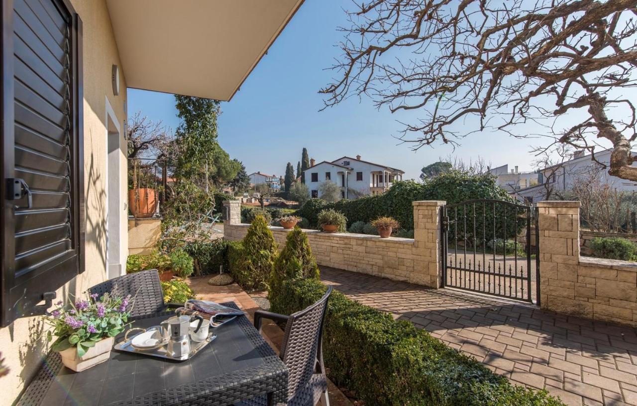 Apartment Complex Orzan Lovrecica מראה חיצוני תמונה