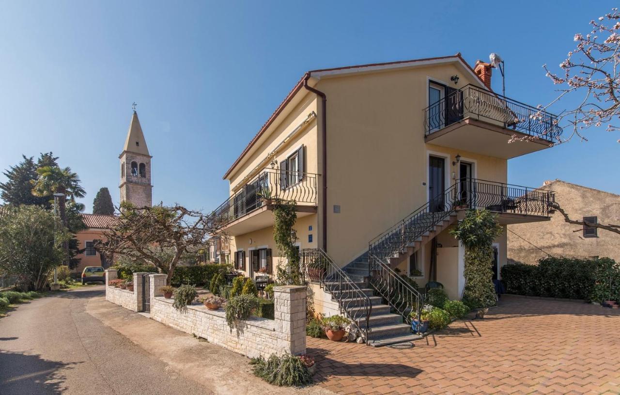 Apartment Complex Orzan Lovrecica מראה חיצוני תמונה