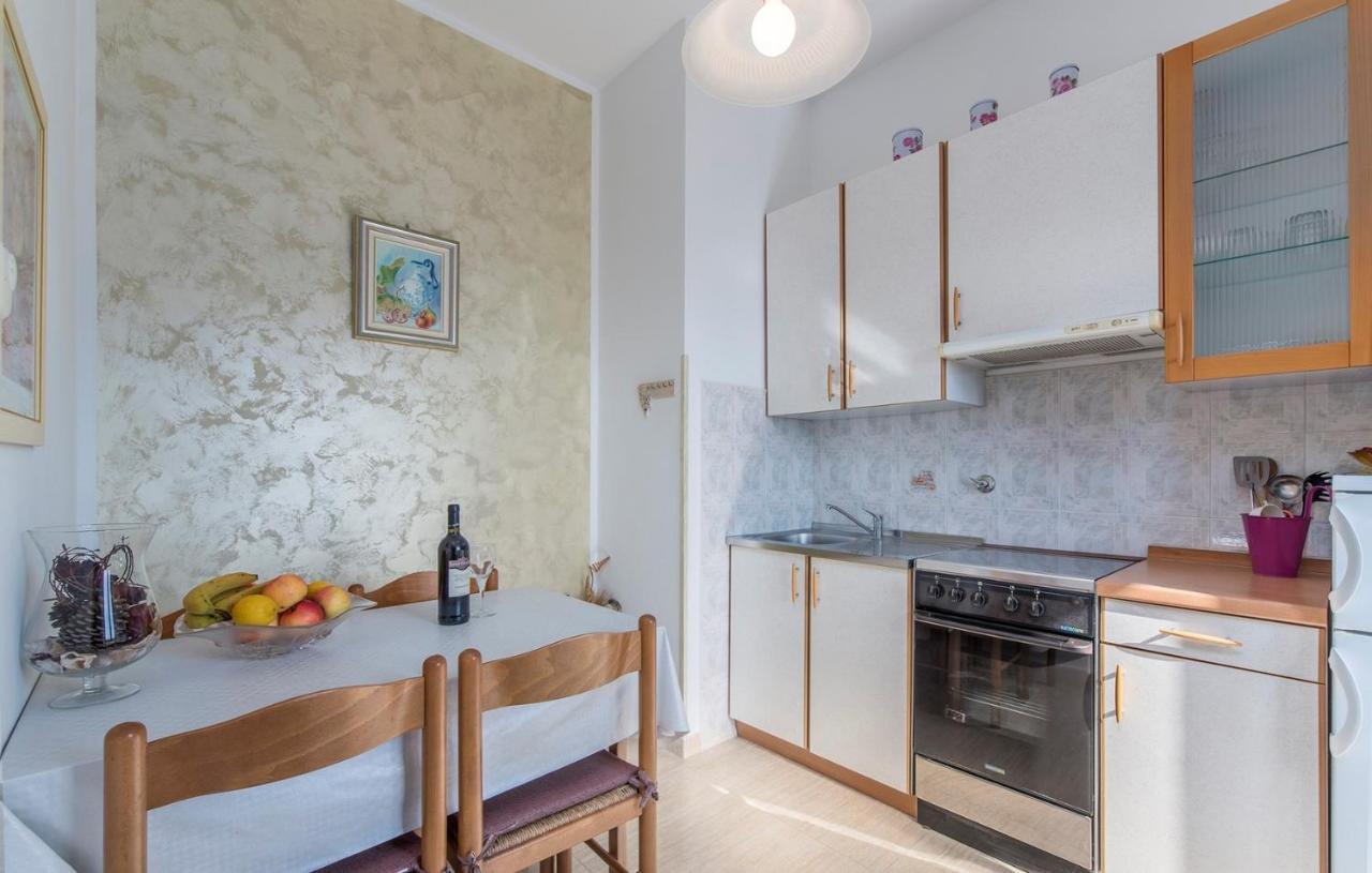 Apartment Complex Orzan Lovrecica מראה חיצוני תמונה