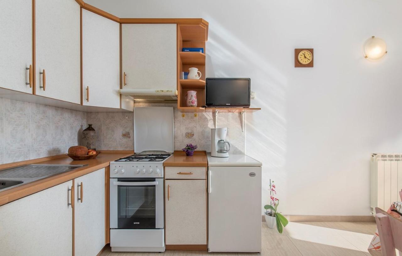 Apartment Complex Orzan Lovrecica מראה חיצוני תמונה